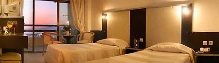 Sozer فندق كوشاداسيه